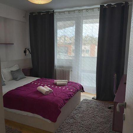 Chic Apartament Deva Habitación foto