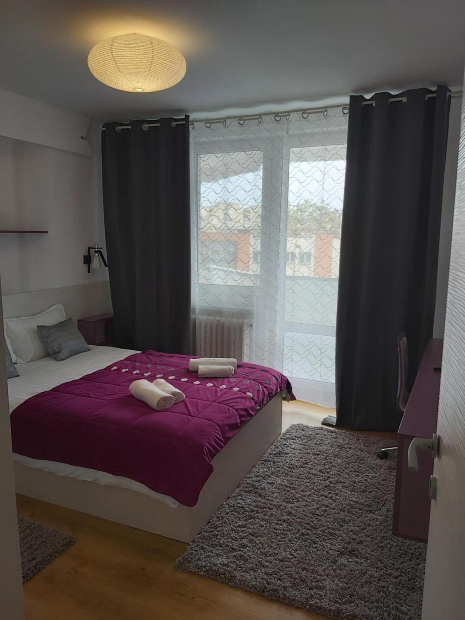 Chic Apartament Deva Habitación foto